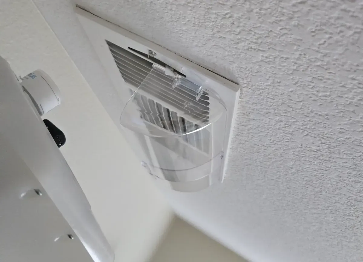 HVAC duct mold testing for supply and return influence